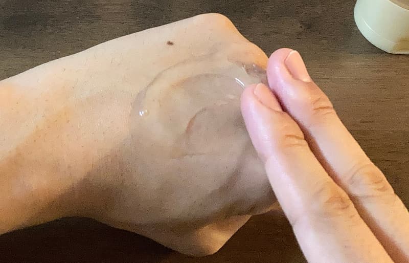 肌をやわらかくする洗顔ジェルの外観