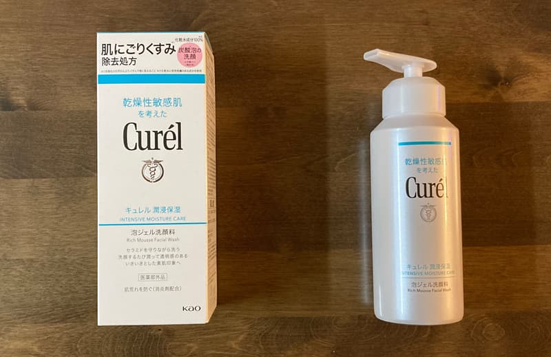 ジェル洗顔の外箱